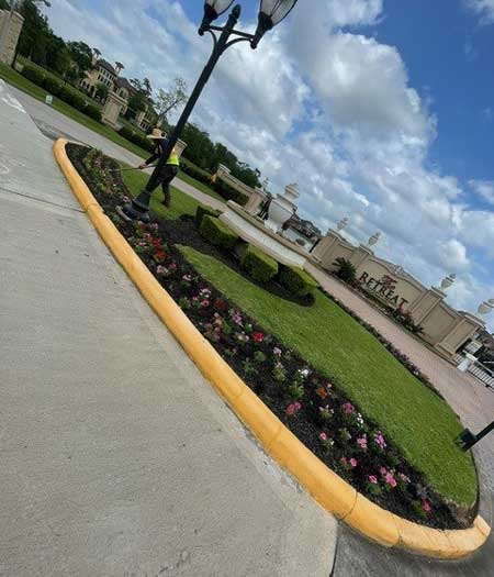 Completed commercial landscaping KIingwood, TX project.
